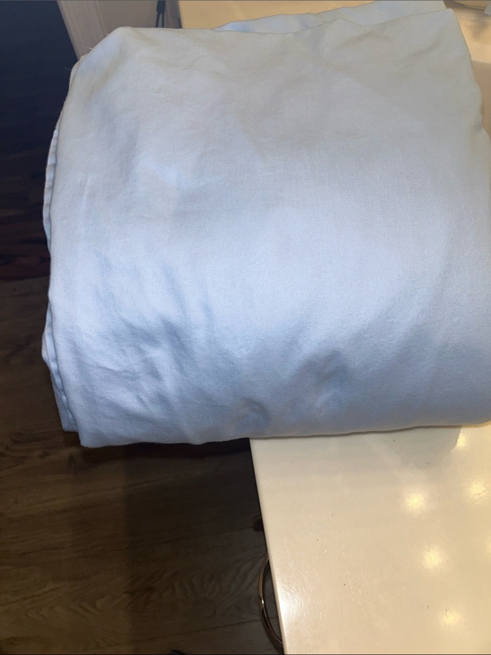 Soft Light Blue Bed Sheet Set - Comfortable Everyday Bedding